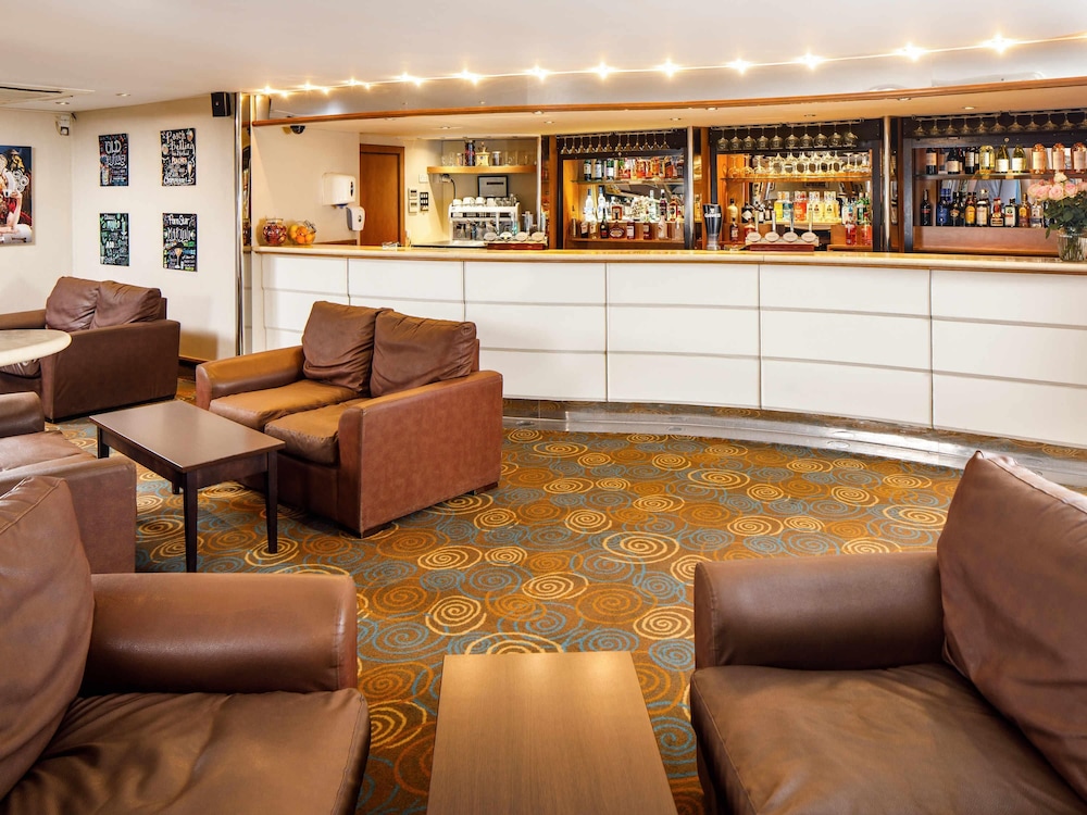 Mercure Hull Grange Park Hotel 52/75