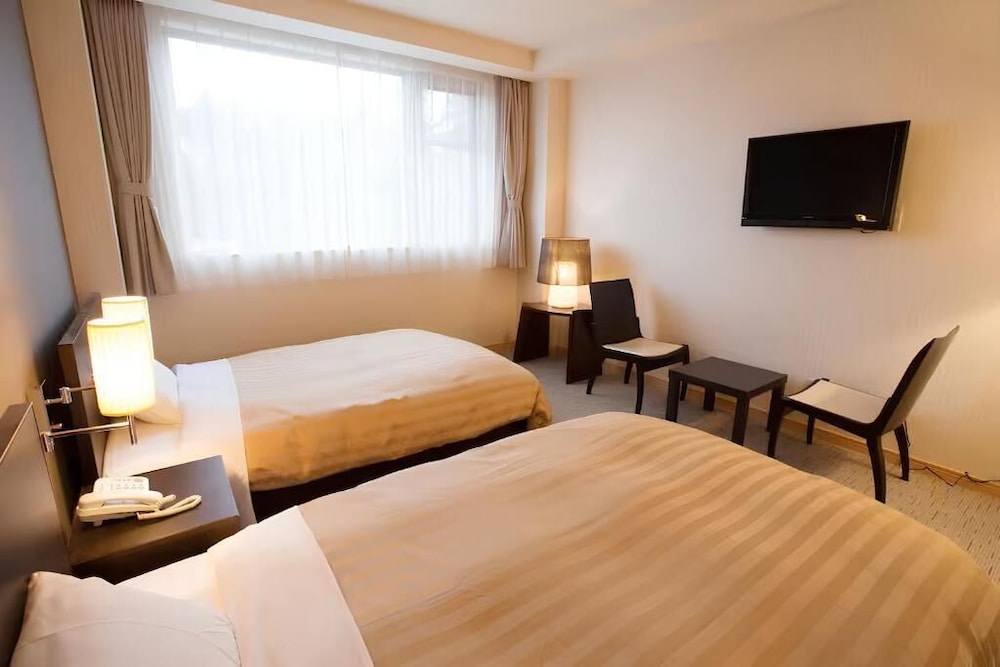 غرفة ثلاثية بثلاثة أسرّة للمدخنين، The Gran Resort Princess Fujikawaguchiko 2/2