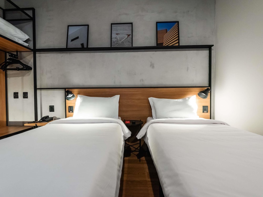 ibis Tubarao 24/60