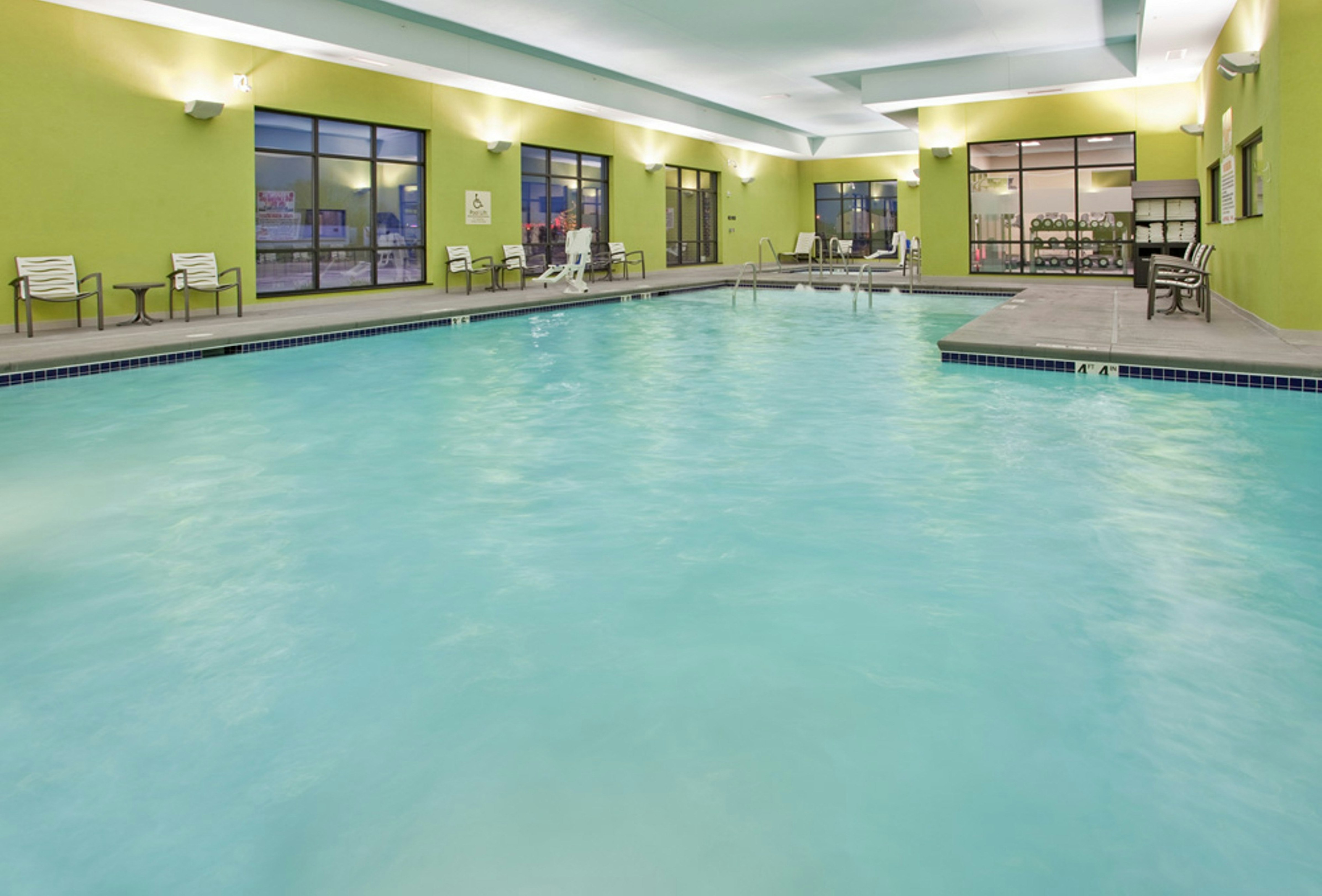Hampton Inn Kearney 57/57
