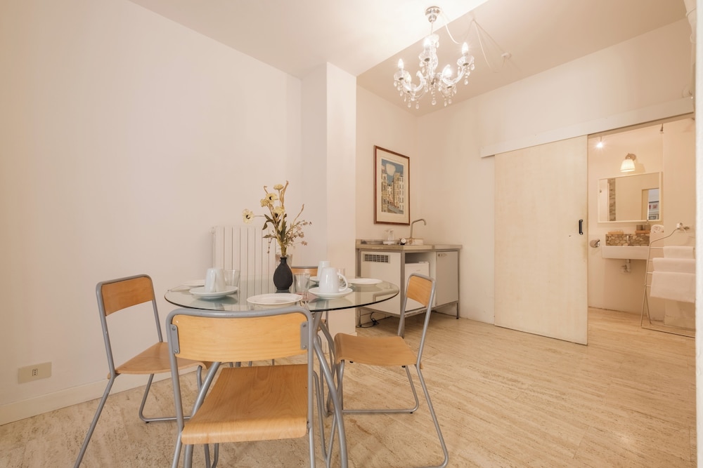 Cristina Rossi Bed and Breakfast 6/50