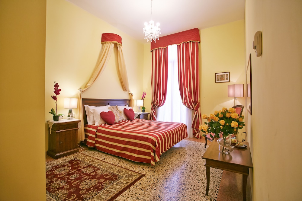San Luca Hotel 17/55