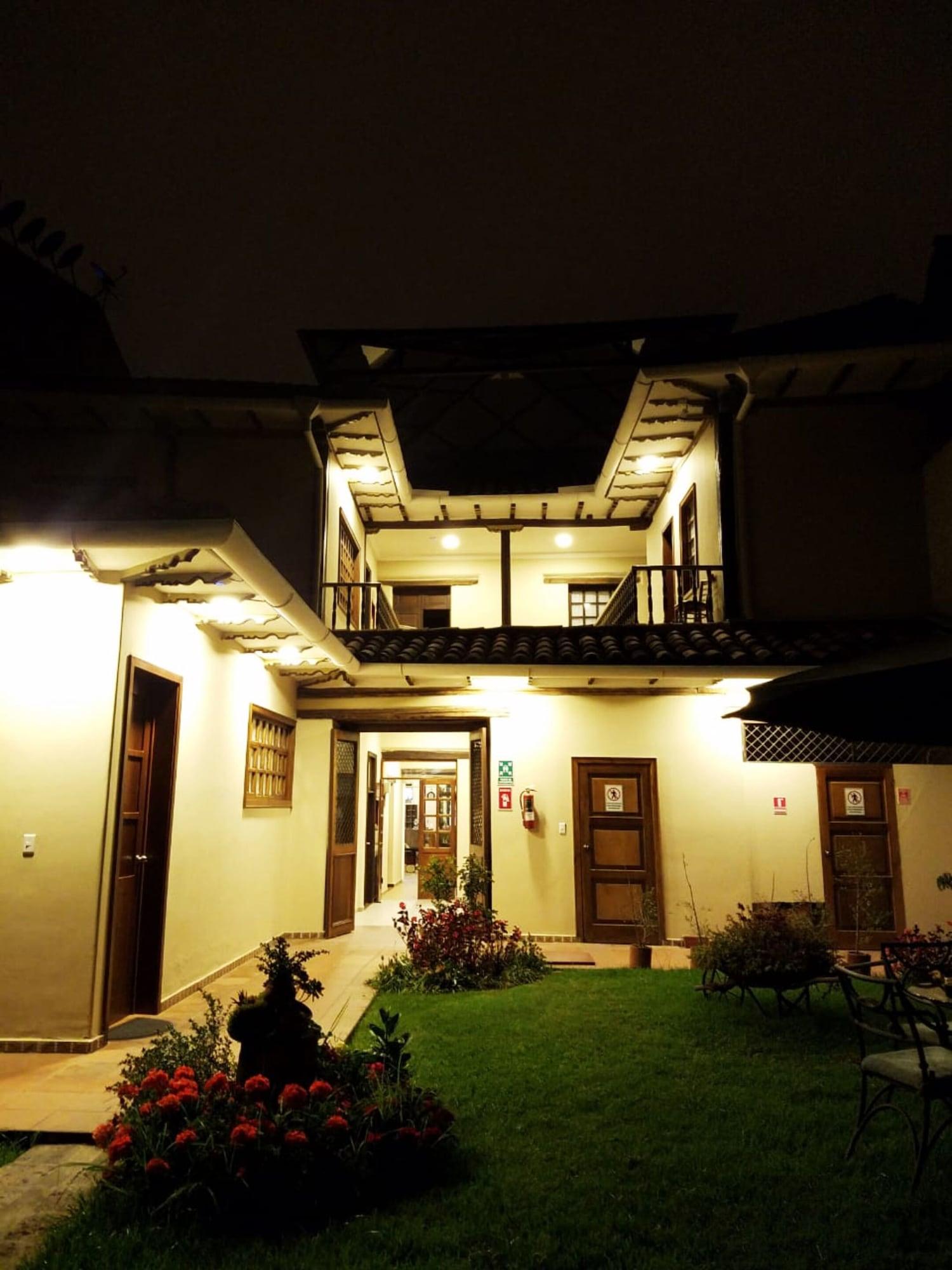 Hotel Raymipampa 2/50