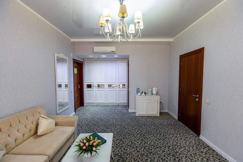 The Plaza Hotel Almaty 50/61