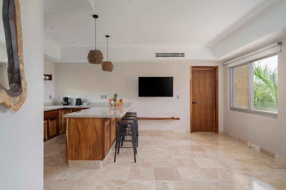 Valhalla Residence by Biwa 39/50