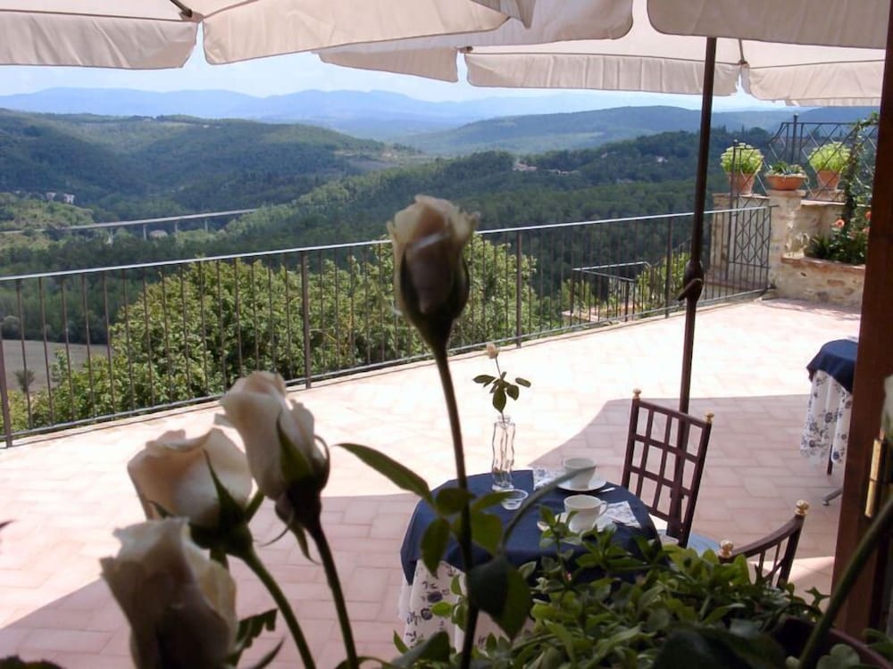 Bed And Breakfast La Fonte Del Machiavelli 31/33