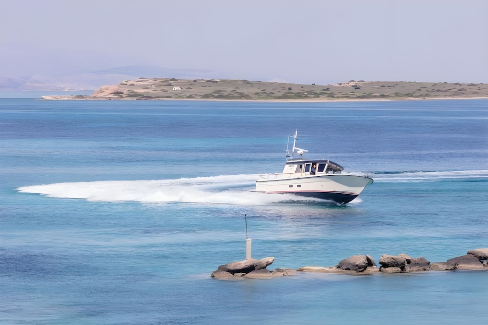 Aktaion Beach Boutique Hotel and Spa 75/79