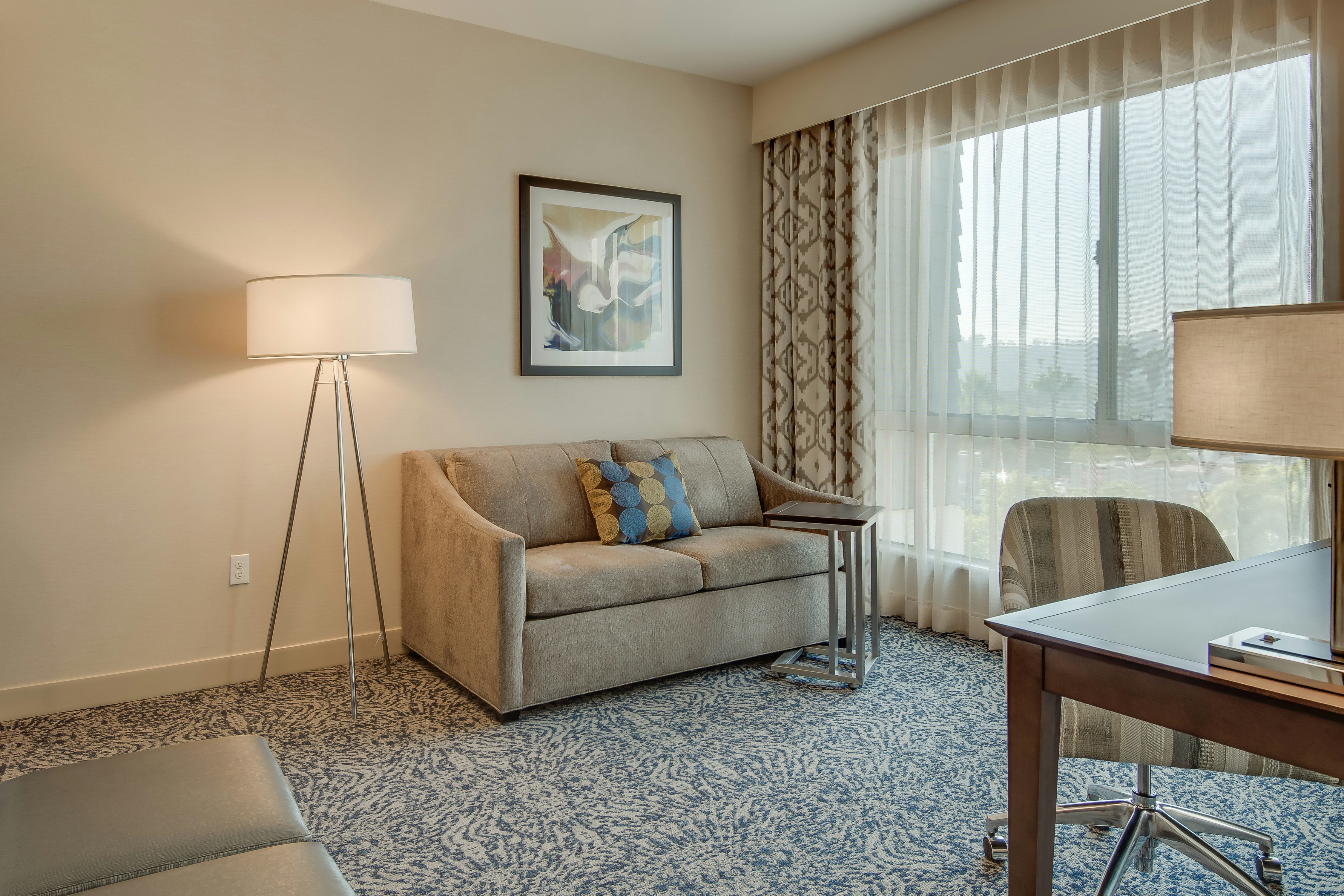 Hampton Inn And Suites Los Angeles Glendale 53/75