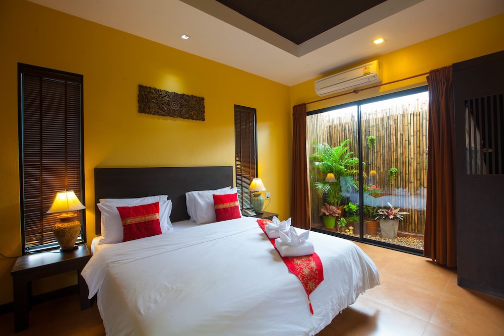 DELUXE, VILLA, DOUBLE BED