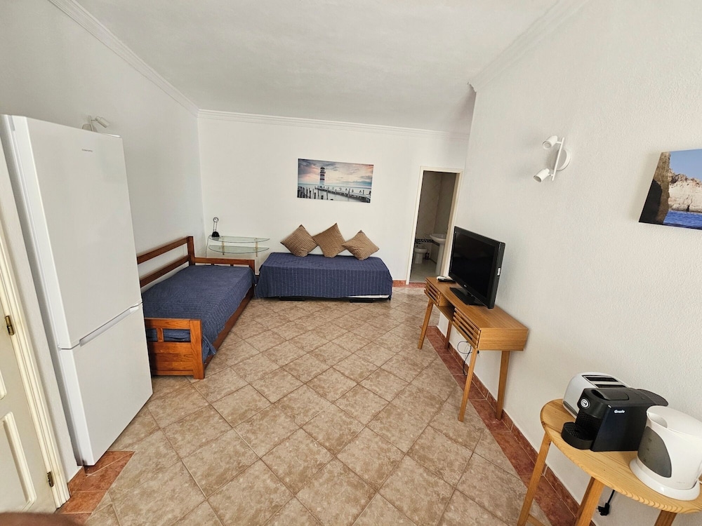 BORDA D AGUA APARTMENTS 43/75