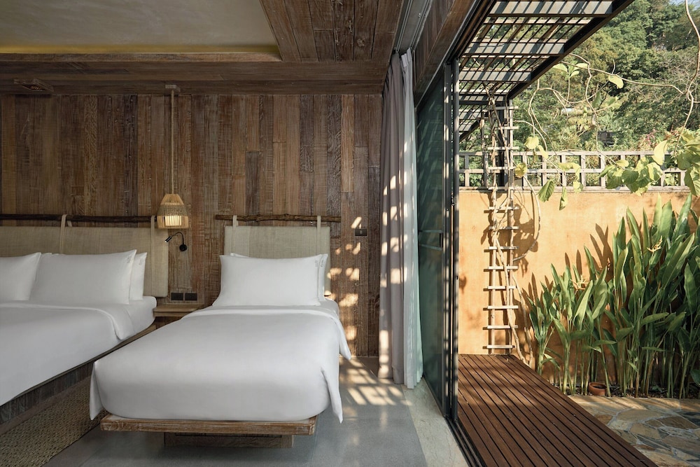 بنتهاوس بسرير فردي بشرفة، Dinso Resort 2/4