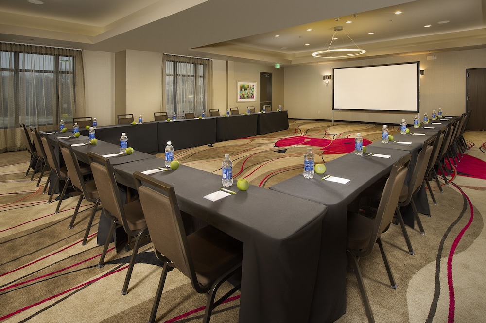 TownePlace Suites by Marriott Dallas DFW Airport North/Grapevine 38/50
