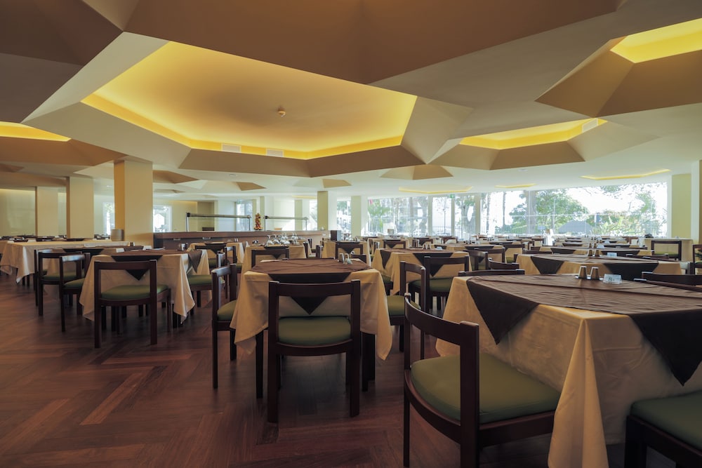 Girassol Hotel 44/55