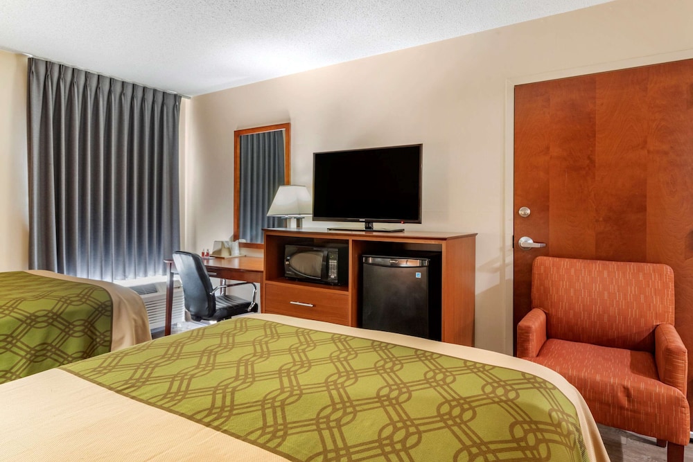 Econo Lodge Saint Stephen 9/37
