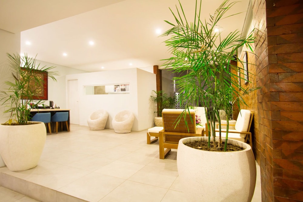 Apple Villa And Apartment 36/50