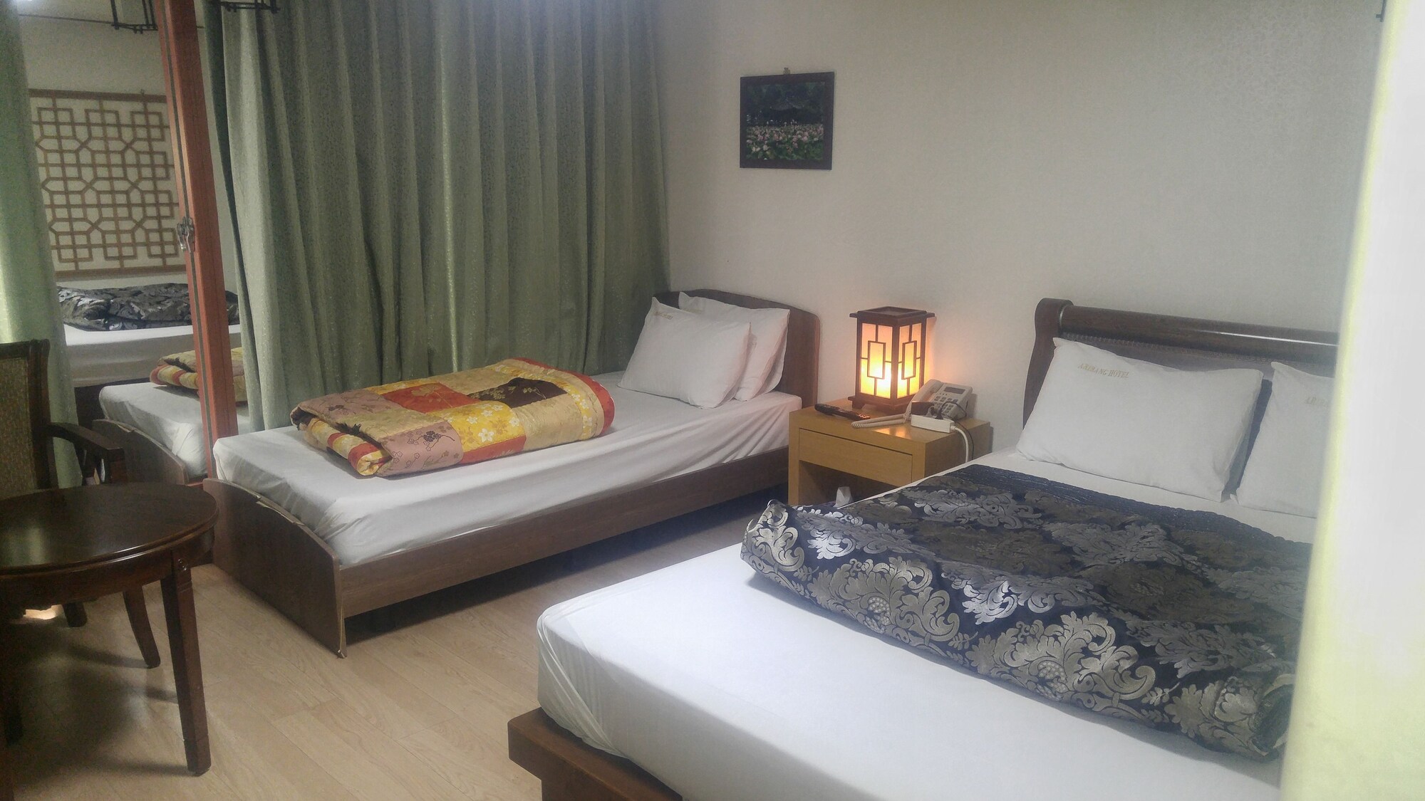 STANDARD, TWIN BEDS