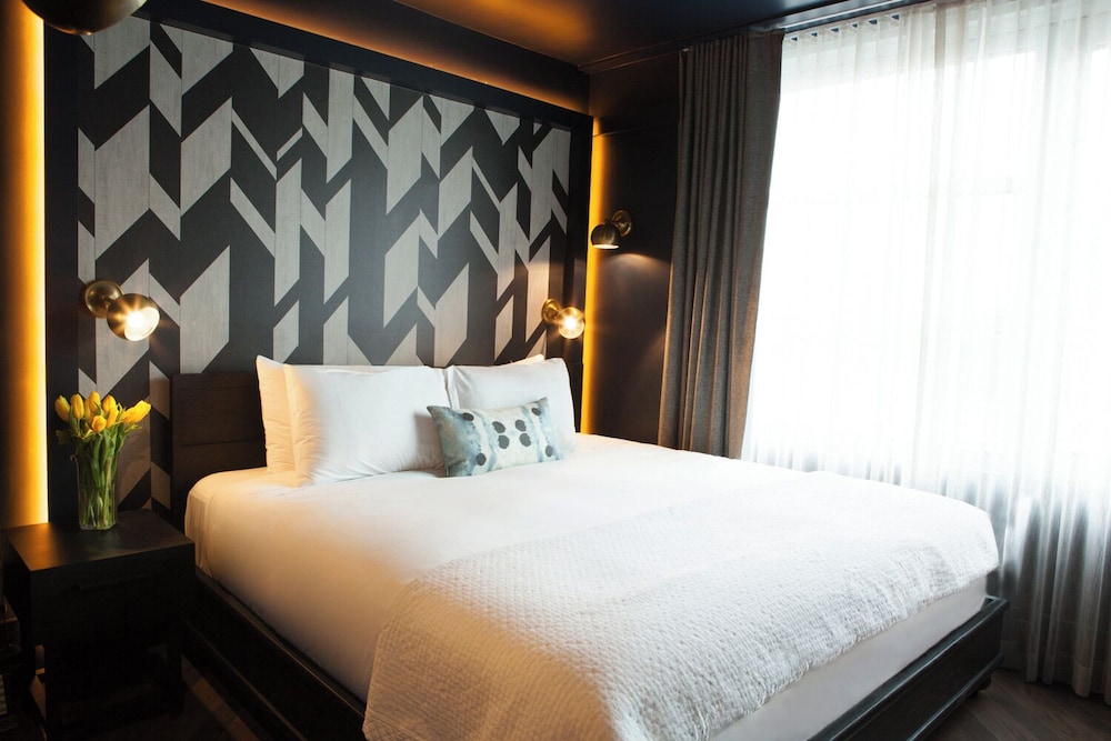 The Tillary Hotel Brooklyn 15/50