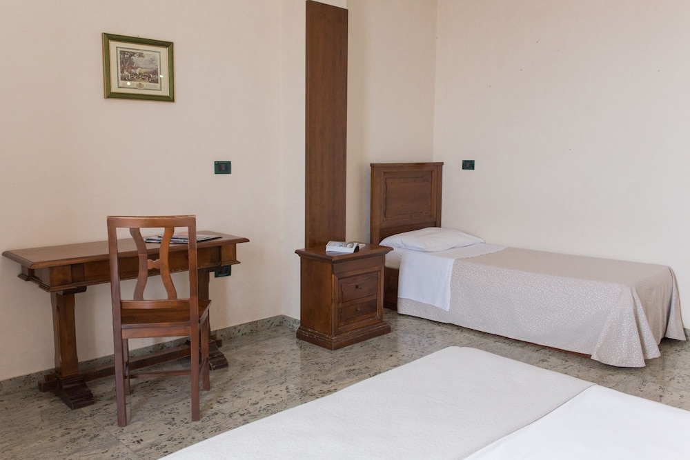 Arcobaleno Residence Hotel 14/62