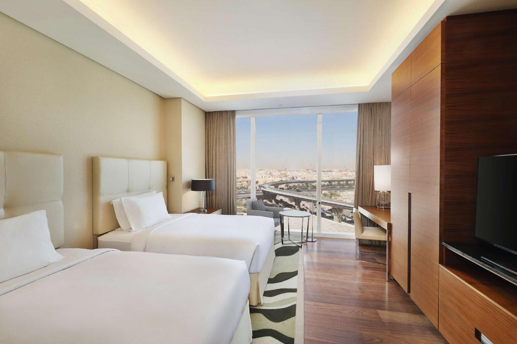 1 BEDROOM, DELUXE, APARTMENT, KING BED, ACCESSIBLE