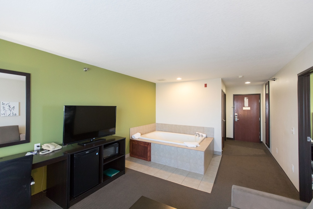 Sleep Inn & Suites Pleasant Hill - Des Moines 19/37