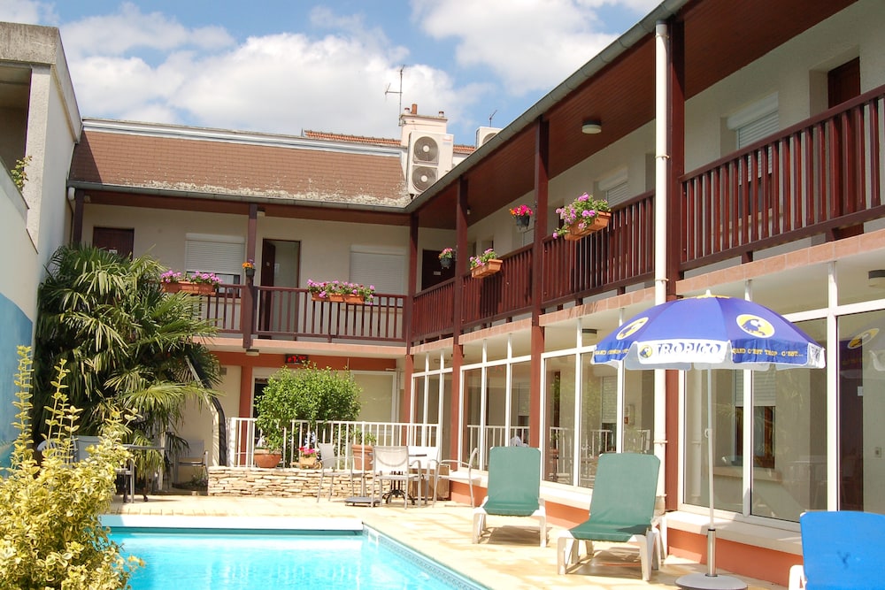 hotel