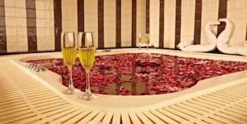 Days Hotel Neemrana Jaipur Highway 3/43