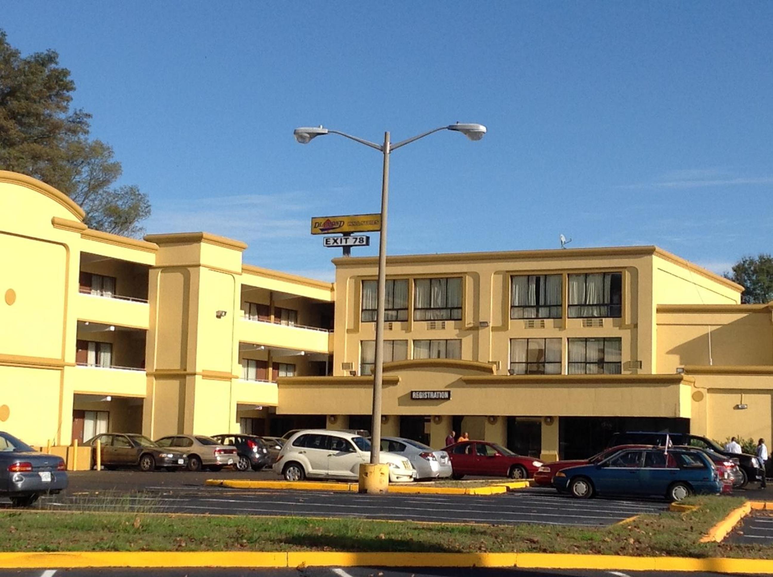 Diamond Inn And Suites 23/29