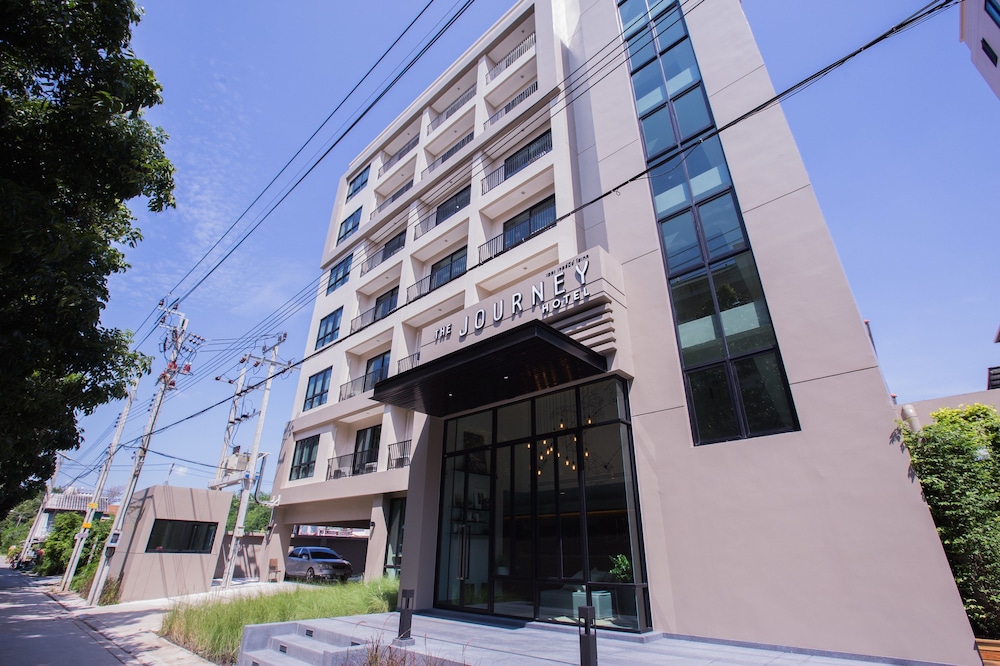The Journey Hotel 1/65