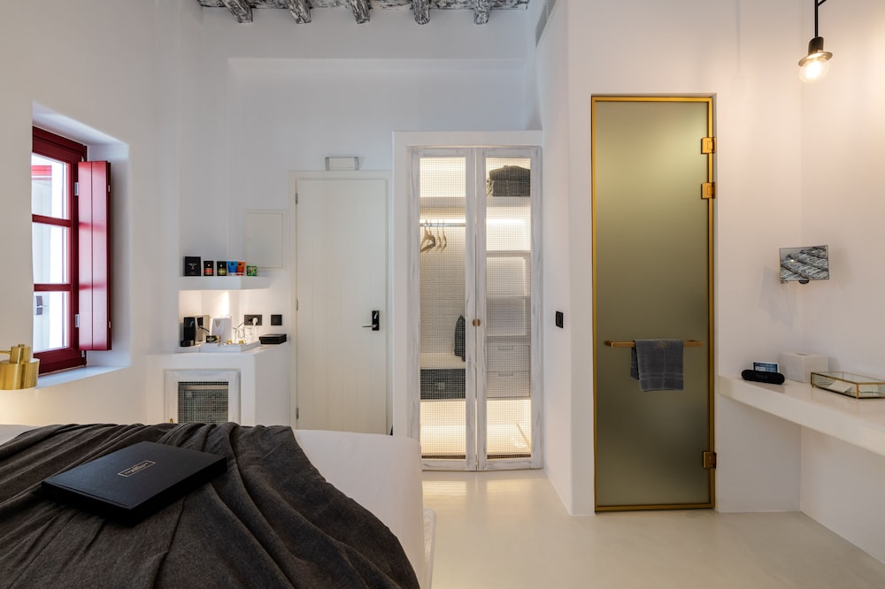 The TownHouse Mykonos - Adults Only 26/80