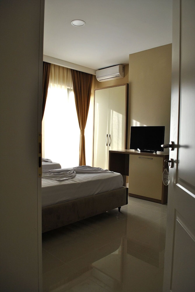 Hotel Frojd 11/22