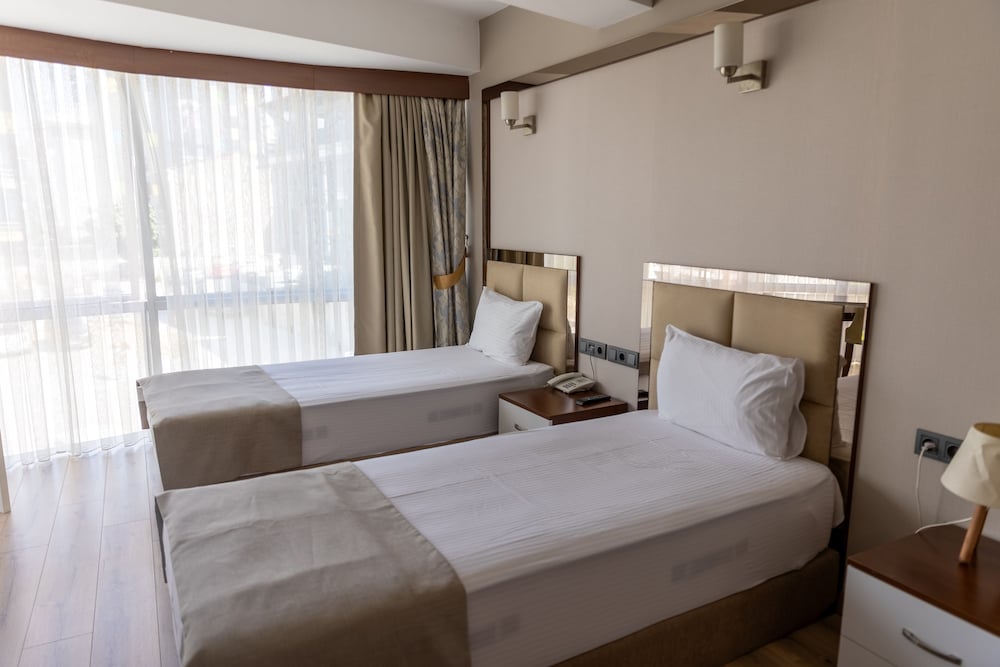 Asia Business Suites 23/50