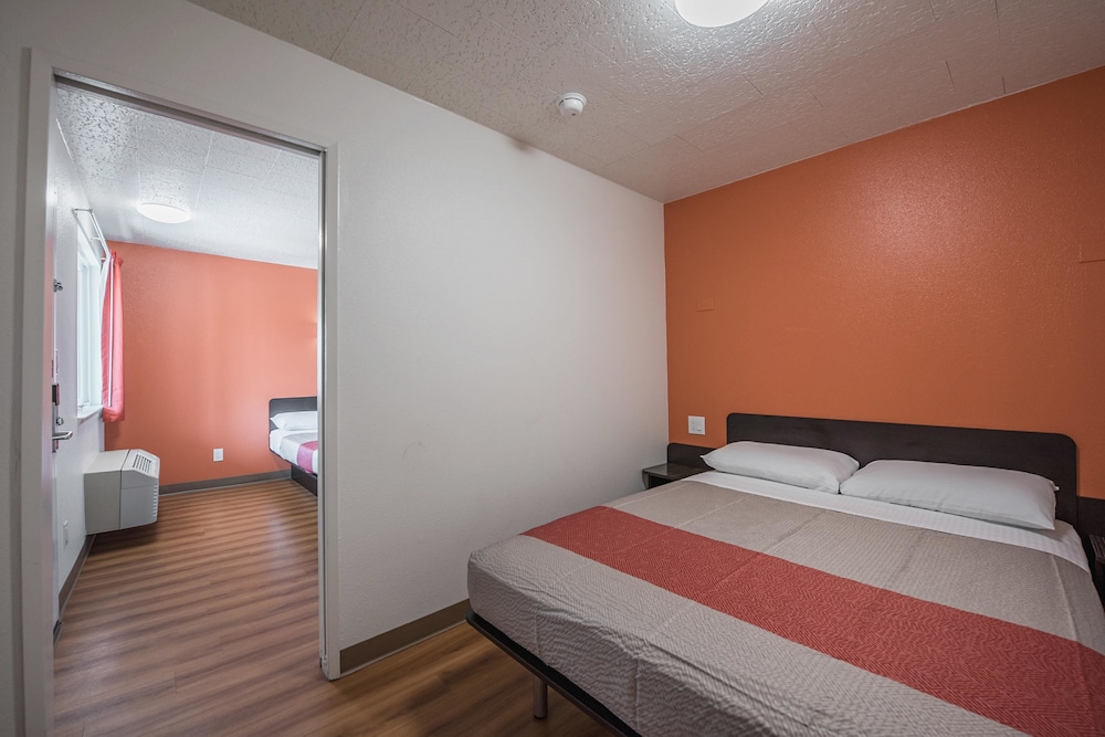 Motel6 Fallon, NV 29/46