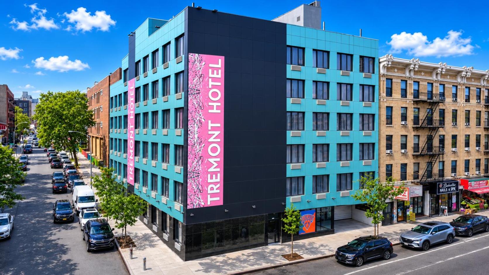 Tremont Hotel Bronx 41/50