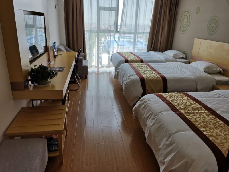 GreenTree Inn Huanggang City Wuxue City Kanjiang Avenue 11/27