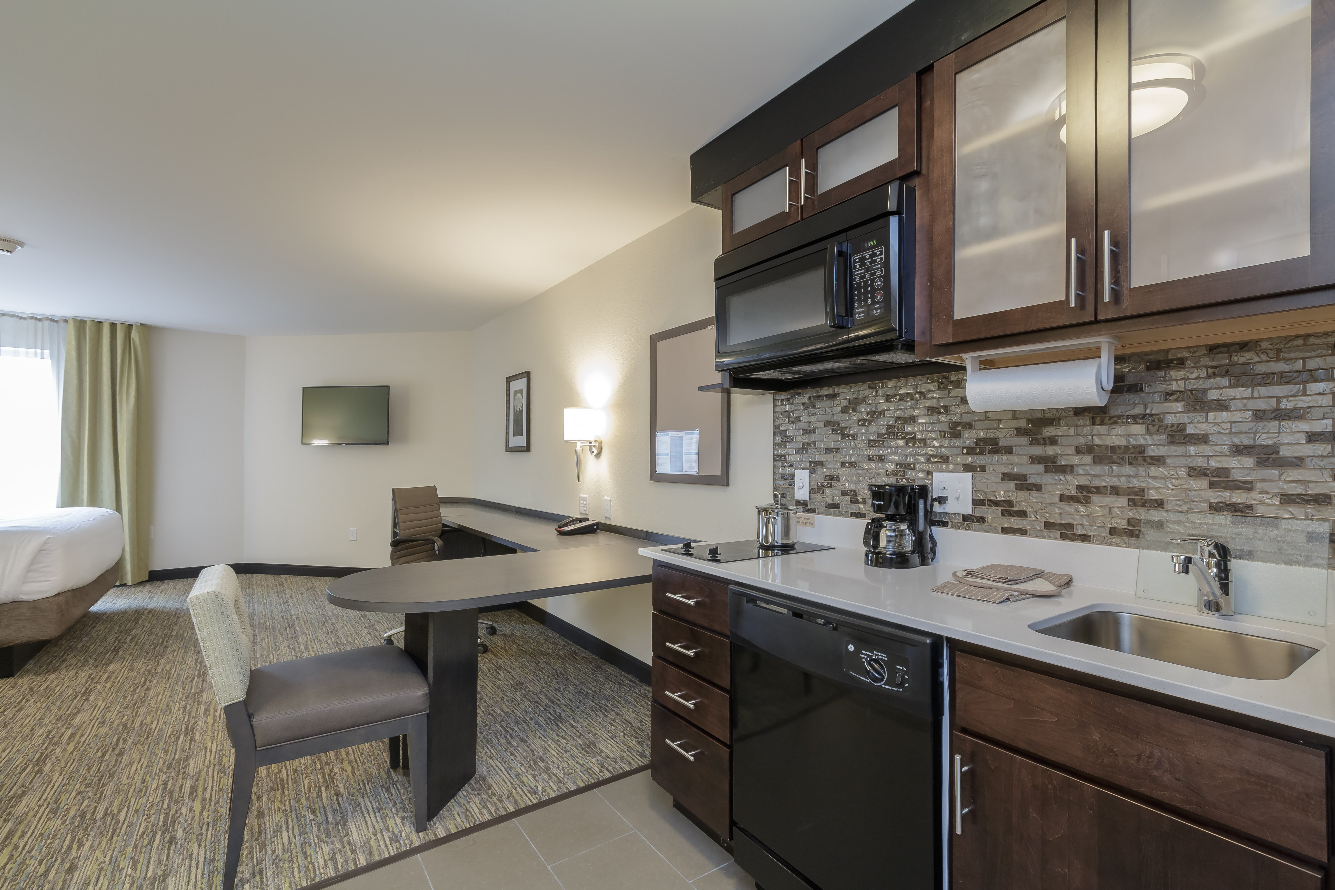 Candlewood Suites Mishawaka 42/42