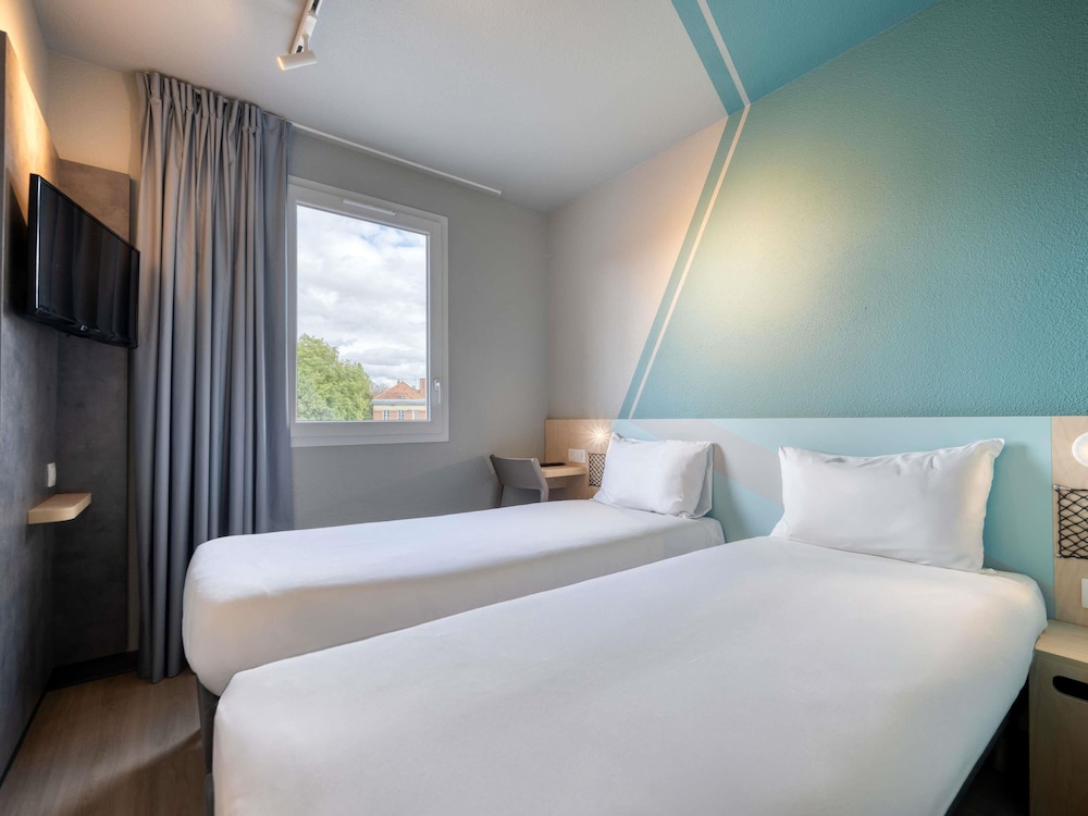 Ibis Budget Orly Chevilly Tram 7 16/47