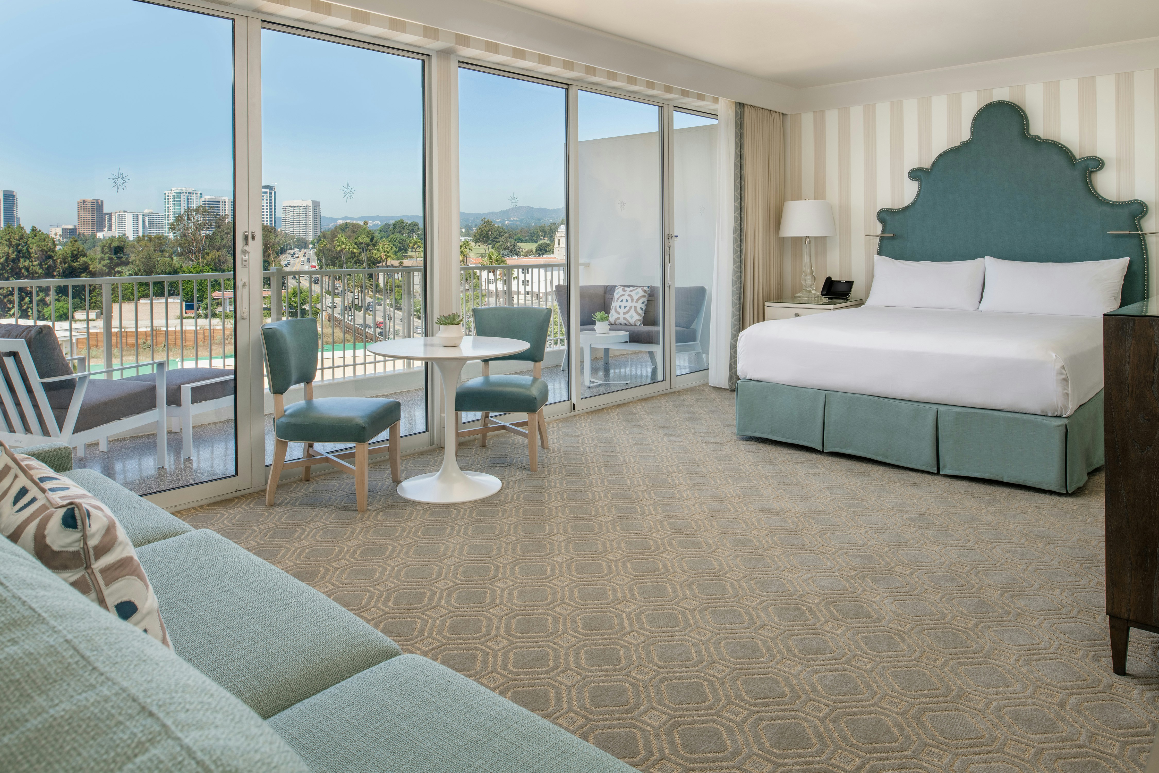 The Beverly Hilton 26/60