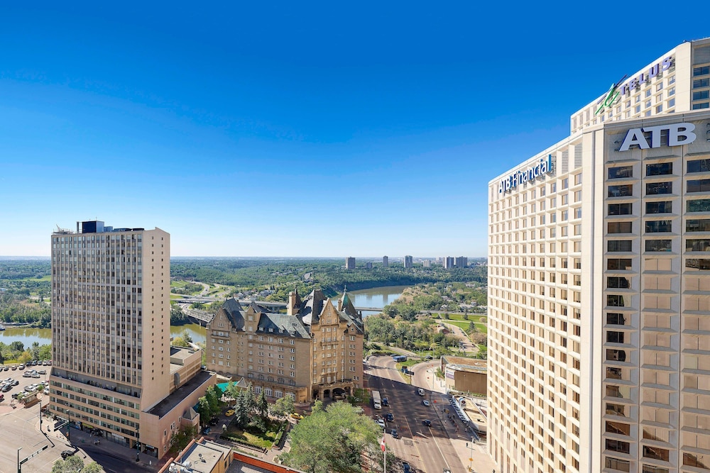 Westin Edmonton 13/40