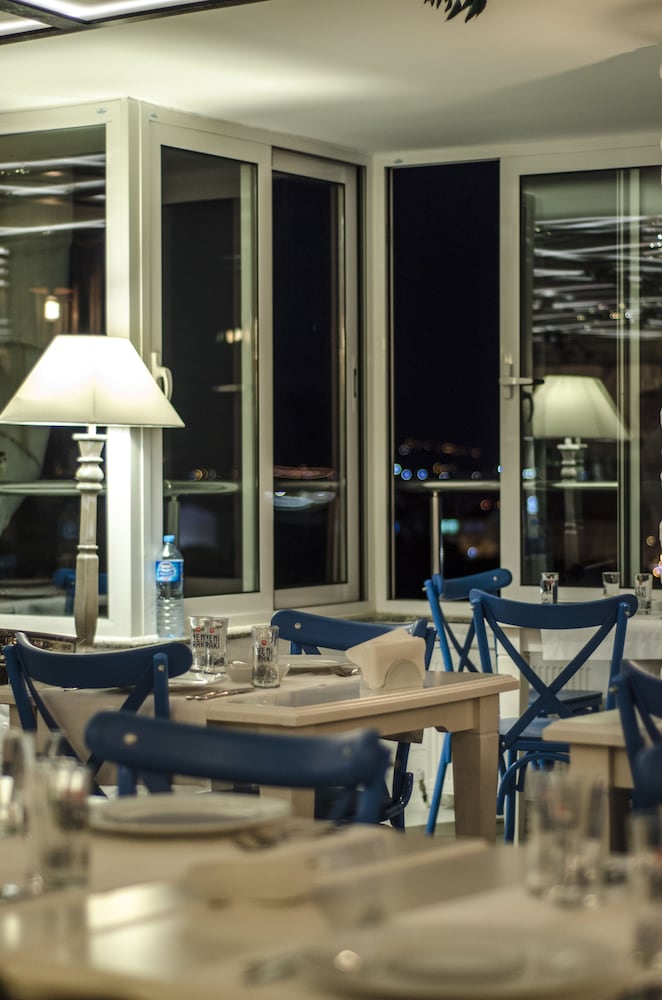 Akol Hotel 26/50