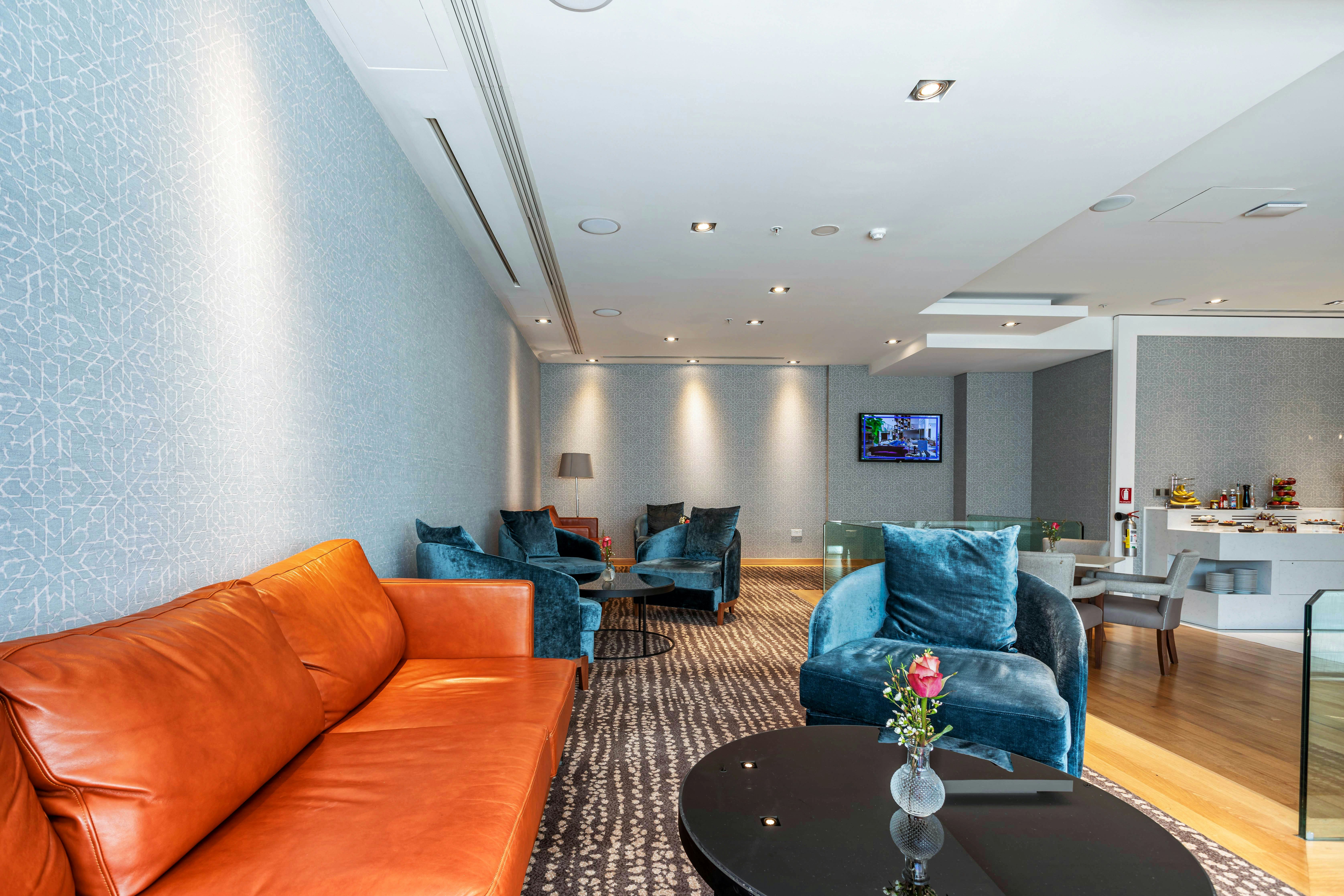 Hilton Nicosia 38/77