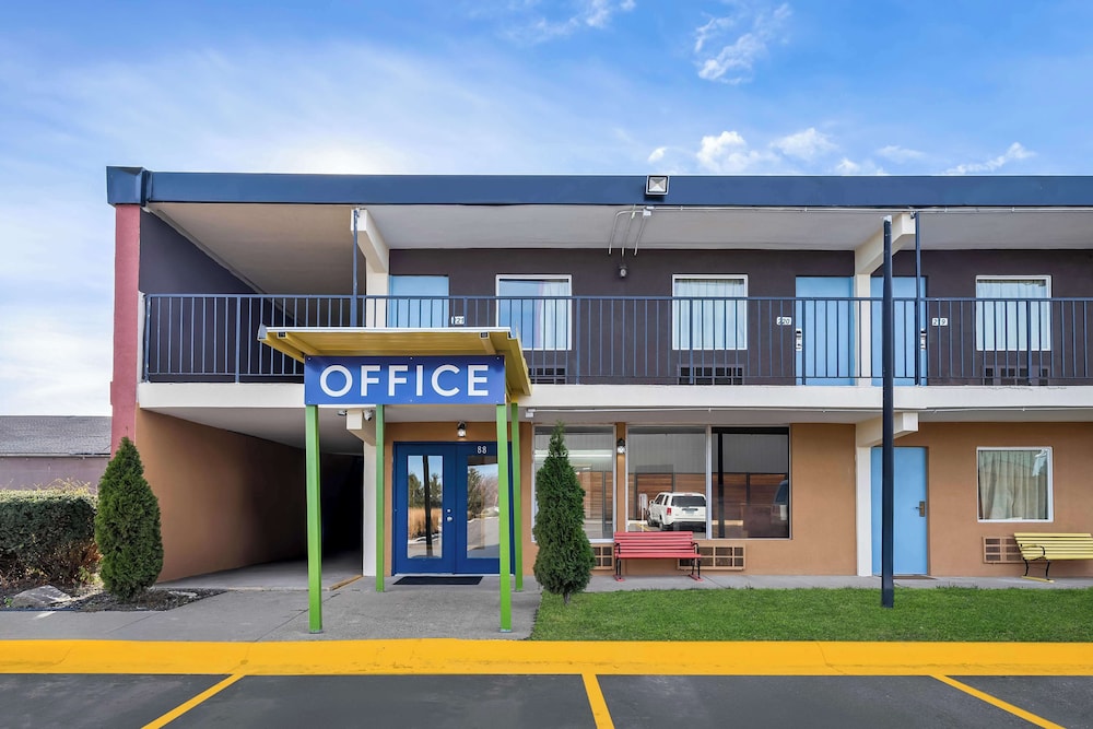 Americas Best Value Inn Danville, IL 3/50