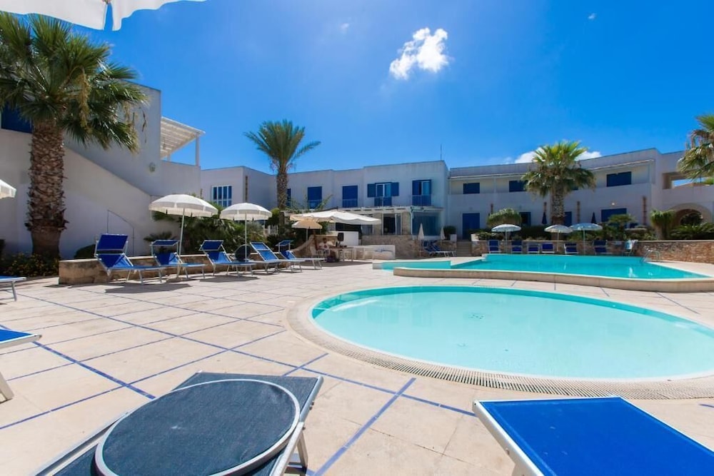 Cala La Luna Resort 13/26