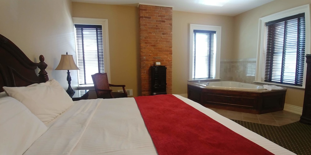 Inn At Jim Thorpe 24/48