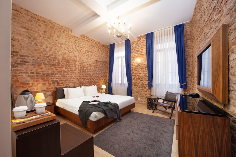 NINE ISTANBUL HOTEL 15/50