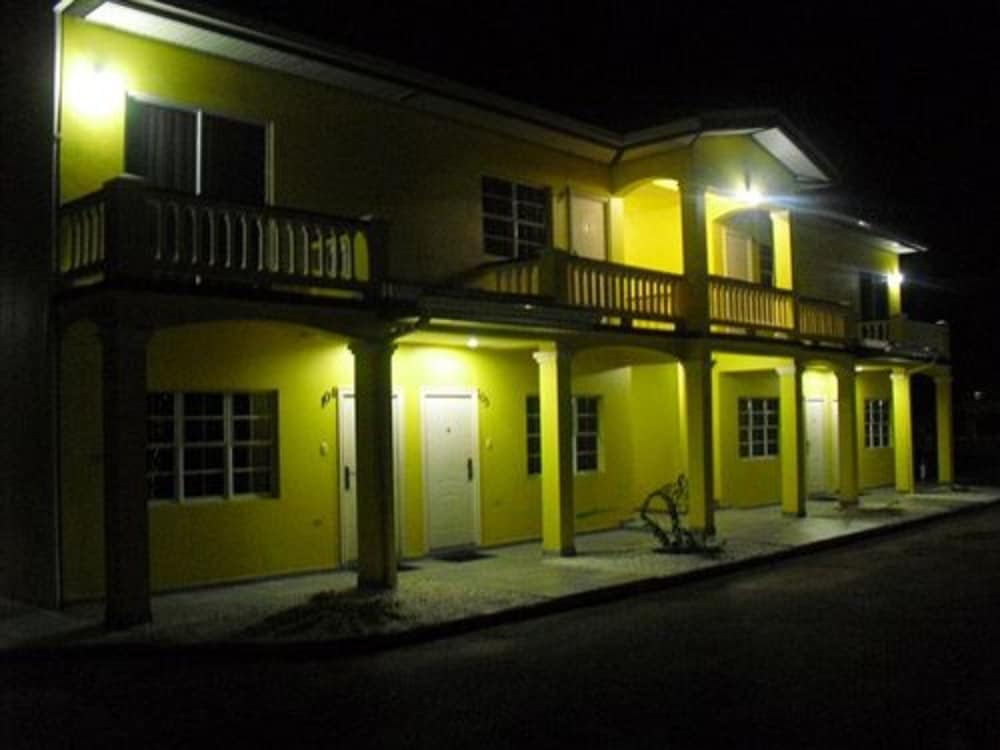 Piarco Village Suites 2/20