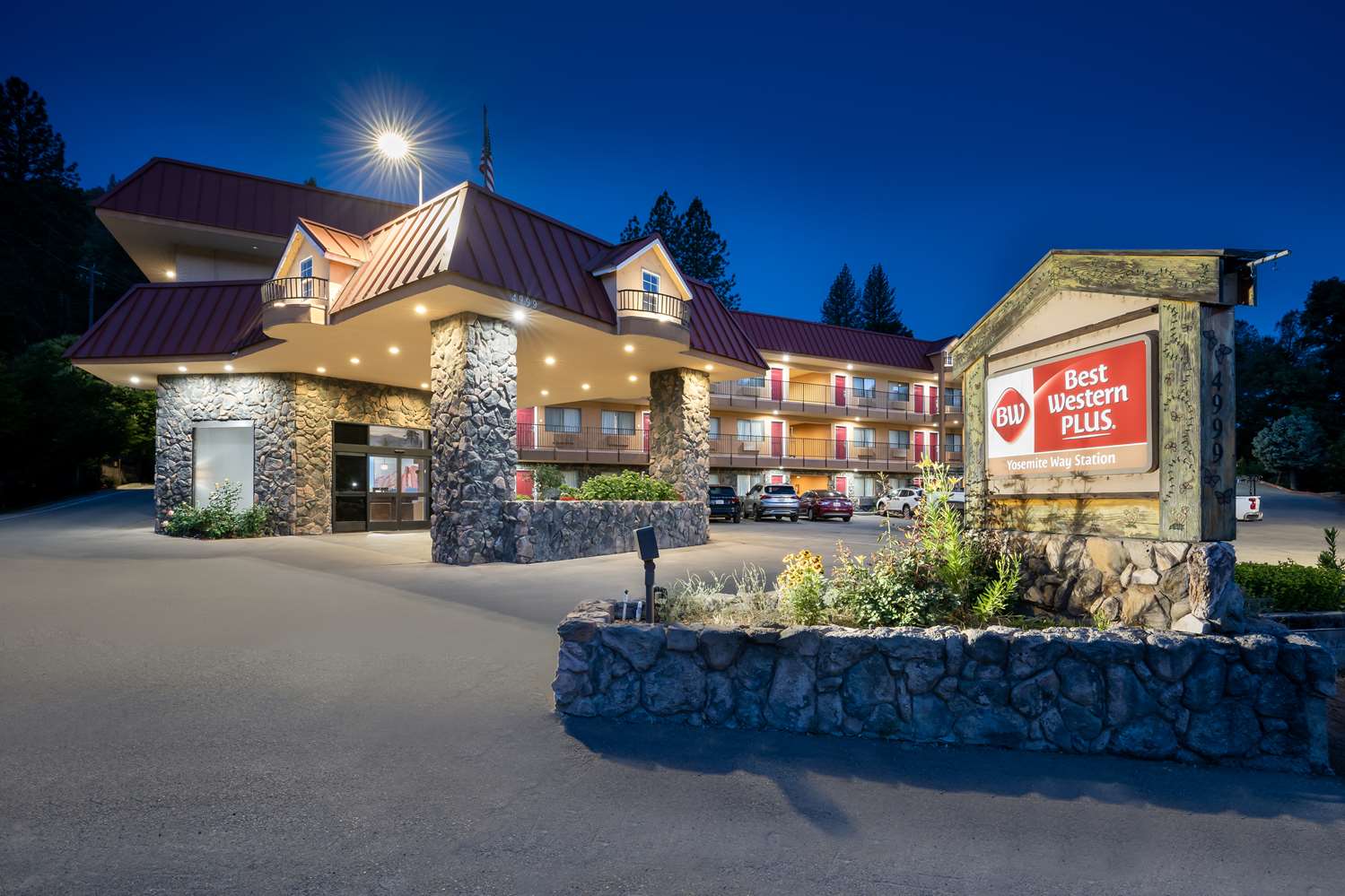 Best Western Plus Yosemite Way Station Motel in MARIPOSA - CA