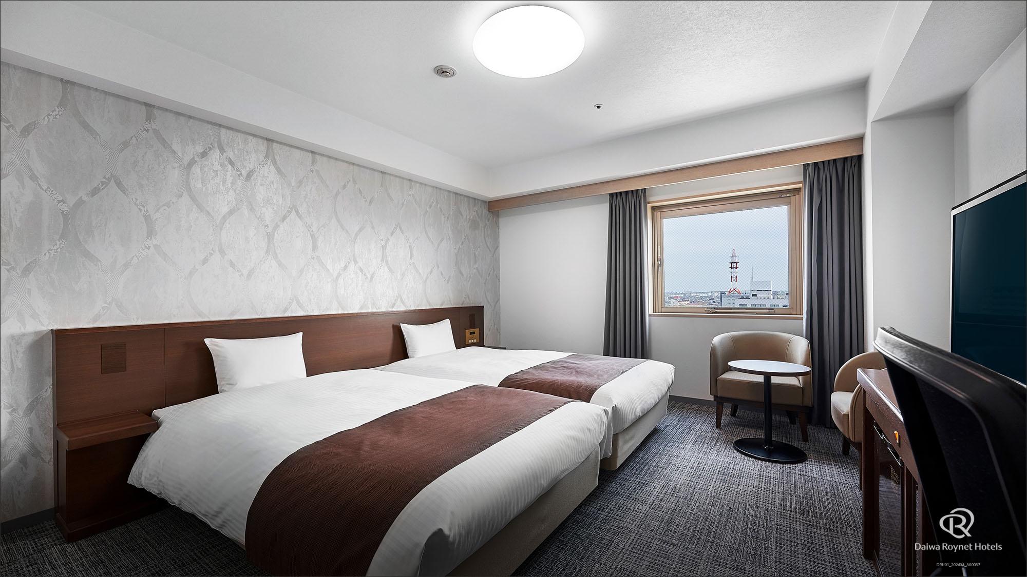 Standard, Twin Beds