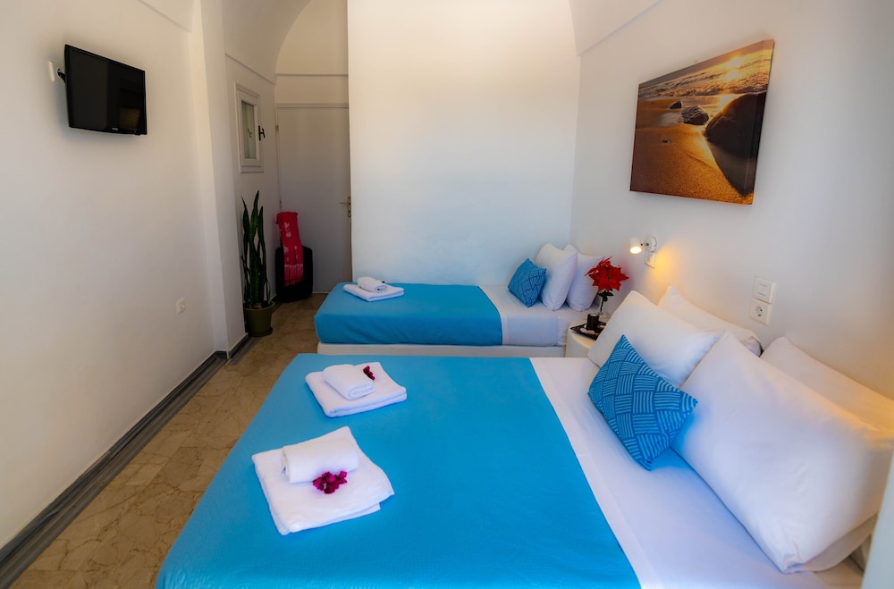 Join Us Low Cost Rooms 11/34