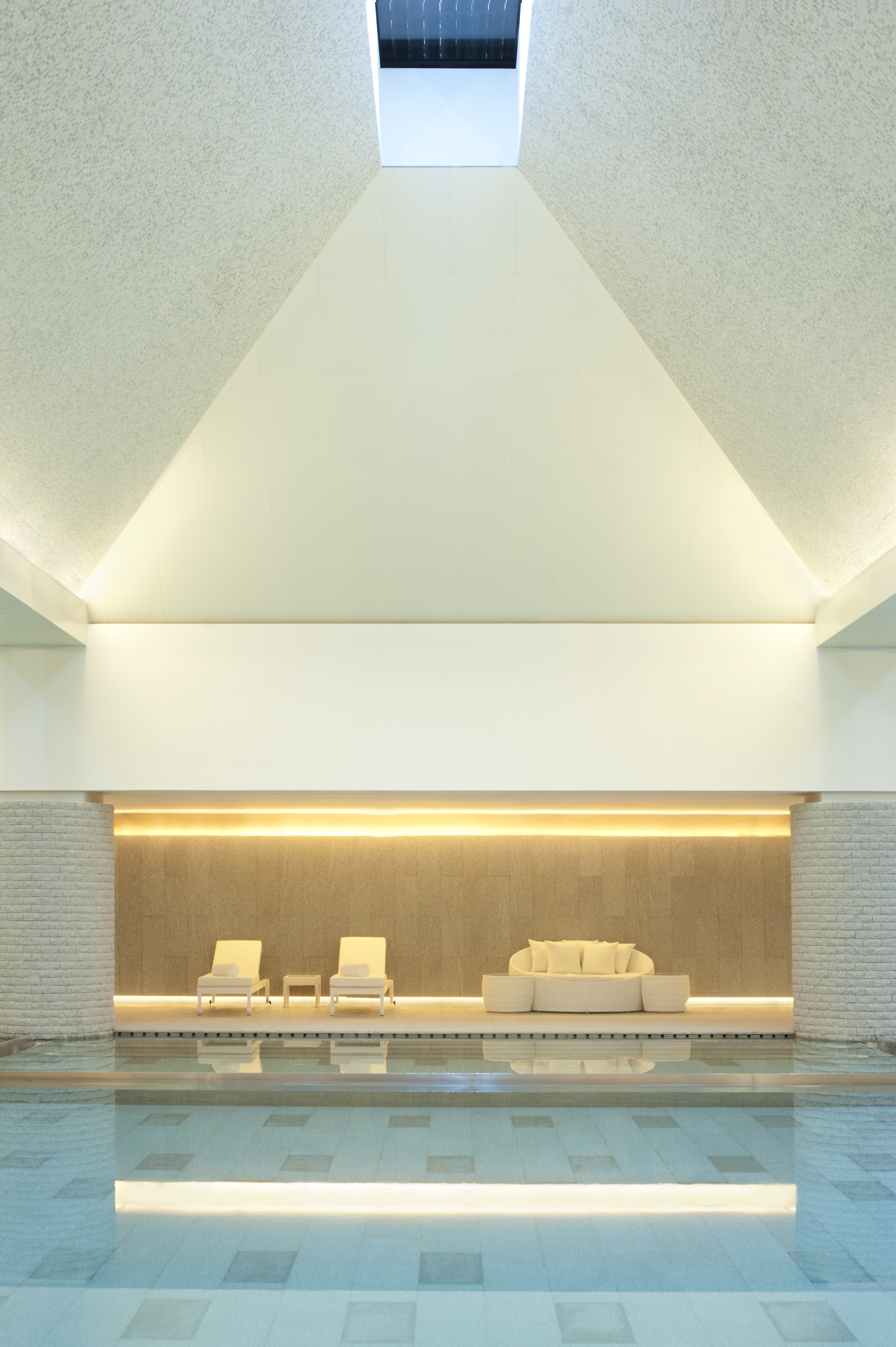 HUALUXE Shanghai Twelve at Hengshan, an IHG Hotel 15/38