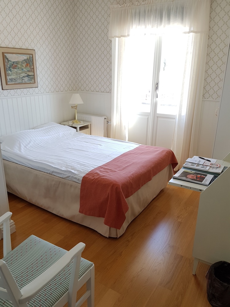 Hotell Jarvsobaden 9/50